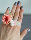 Fresh Floral Fashion Ring